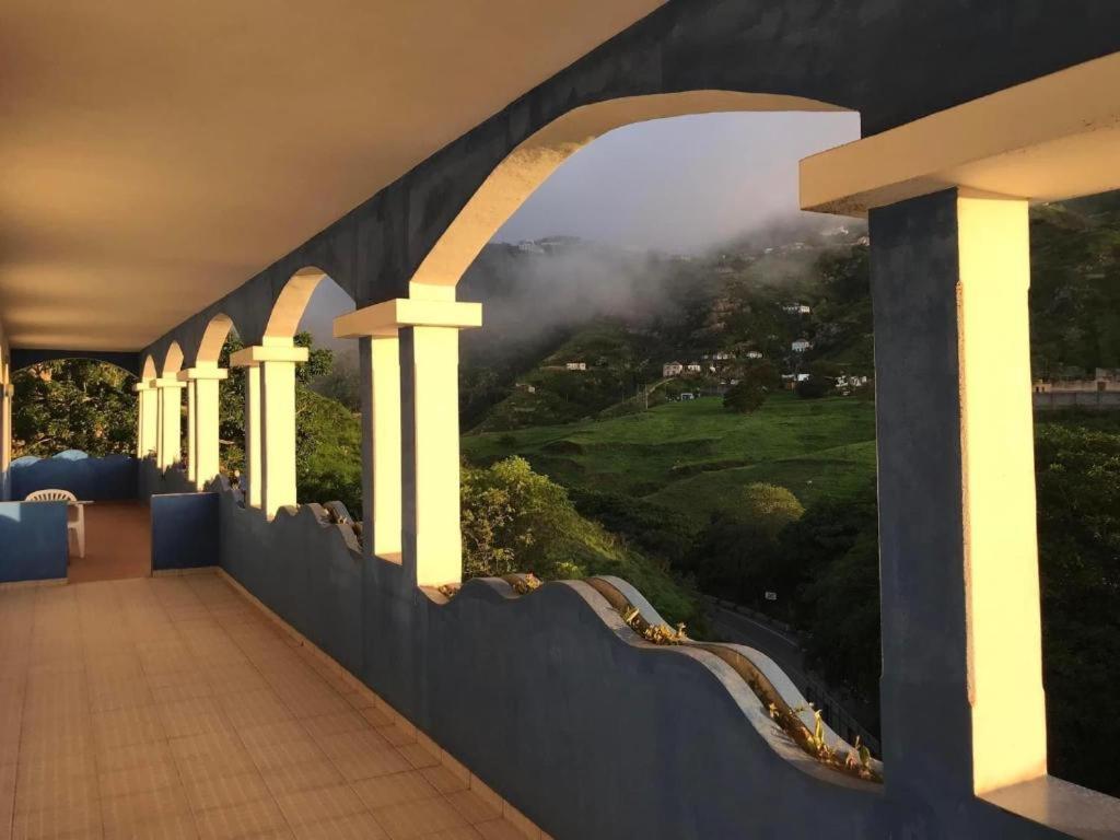 Djabraba'S Eco-Lodge Vila Nova Sintra 外观 照片